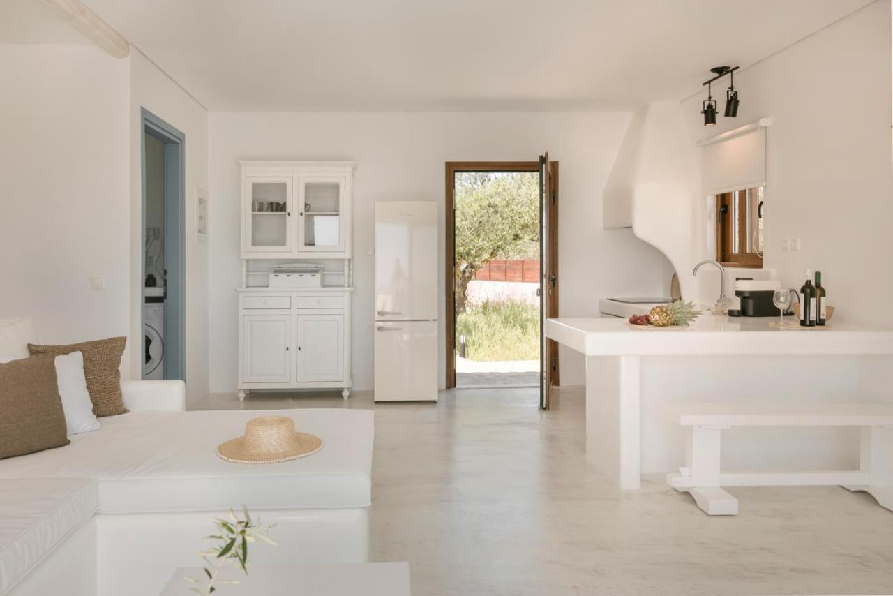 Akrolithos Villas Kouvalata Exterior photo